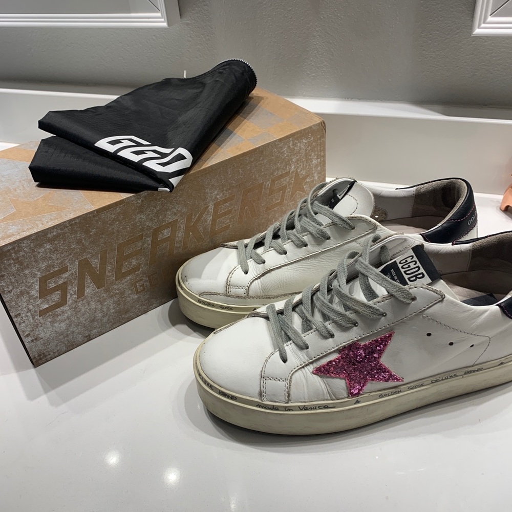Pink Glitter Star Golden Goose